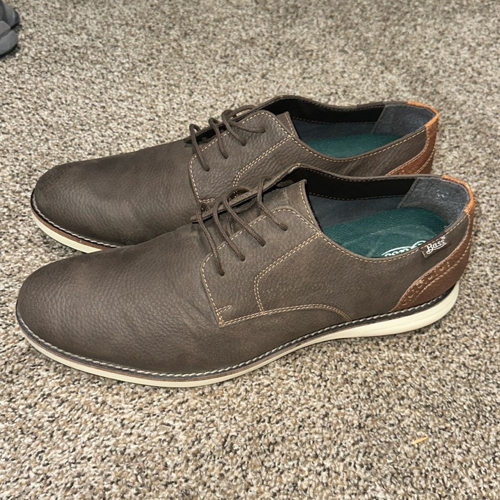 G.H. Bass & Co. Randell